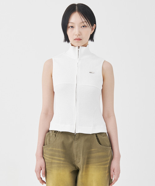 FDR(エフディーアール)の「Law Guage Rib Zip Up Sleeveless Cream(ベスト・レディース・その他・FREE)」の3枚目の写真