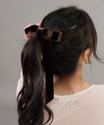 CEMONEMO（セモネモ）の「ベロア アシメ リボン ヘアフック（ヘアピン）」