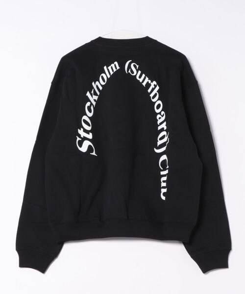 Stockholm Surfboard Club(ストックホルムサーフボードクラブ)の「Stockholm Surfboard Club/ストックホルムサーフボードクラブ トレーナー スウェット クルーネック Back Logo Sweatshirt(スウェット・メンズ・ブラック・S/M/L)」の2枚目の写真