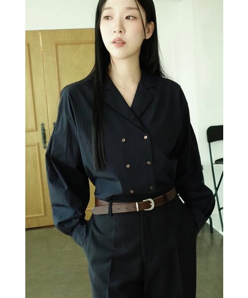 NAYRO(ネイロ)の「ピンタックシャツ ネイビー(シャツ/ブラウス・レディース・その他・ONE SIZE)」の3枚目の写真