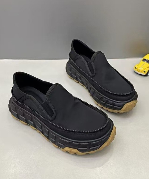 WESTBOY(ウエストボーイ)の「厚底 ボリュームソール ジップデザイン スリッポンスニーカー WO25W18SH04(スニーカー・メンズ・ブラック・44/43/42/41)」の10枚目の写真