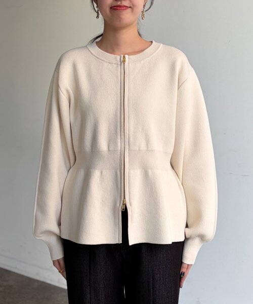 Chez toi（シェトワ）の「ペプラムジップジャケット（ブルゾン・レディース・アイボリー/ブラック/ライム・FREE）」の4枚目の写真