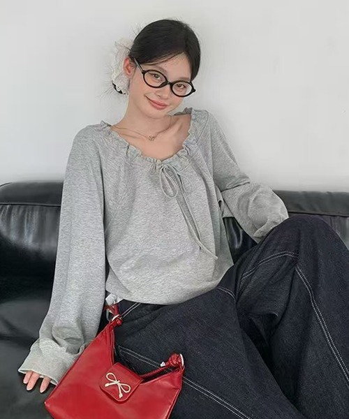 AsheKsha(アシクシャ)の「一着で様々な着こなしが楽しめるゆったりフーディ長袖トップス(スウェット・レディース・グレー/ベージュ・F)」の10枚目の写真