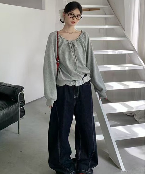 AsheKsha(アシクシャ)の「一着で様々な着こなしが楽しめるゆったりフーディ長袖トップス(スウェット・レディース・グレー/ベージュ・F)」の13枚目の写真