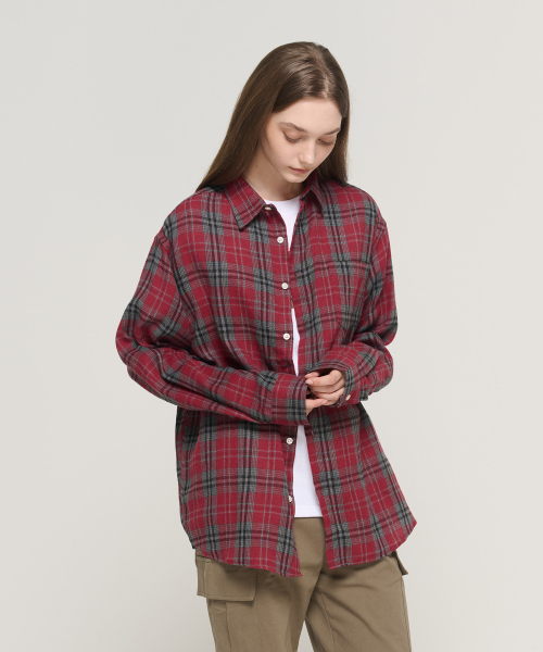 CARGOBROS FOR WOMAN(カーゴブロスフォーウィメン)の「トーンダウンチェックオーバーサイズコットンシャツ(レッド)(シャツ/ブラウス・レディース・その他・FREE)」の2枚目の写真