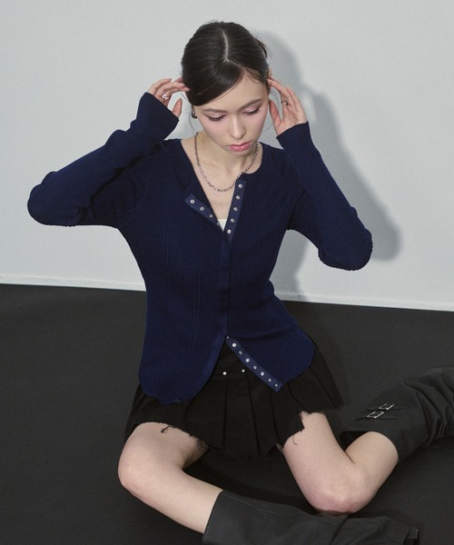 ENVYM（アンビー）の「ランダムリブニットカーディガン（カーディガン/ボレロ・レディース・ブラック/ネイビー/グレー/ベージュ・FREE）」の21枚目の写真