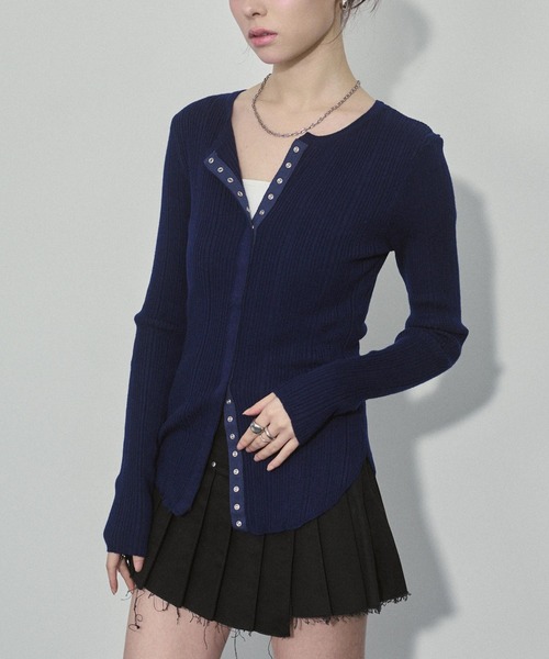 ENVYM（アンビー）の「ランダムリブニットカーディガン（カーディガン/ボレロ・レディース・ブラック/ネイビー/グレー/ベージュ・FREE）」の20枚目の写真