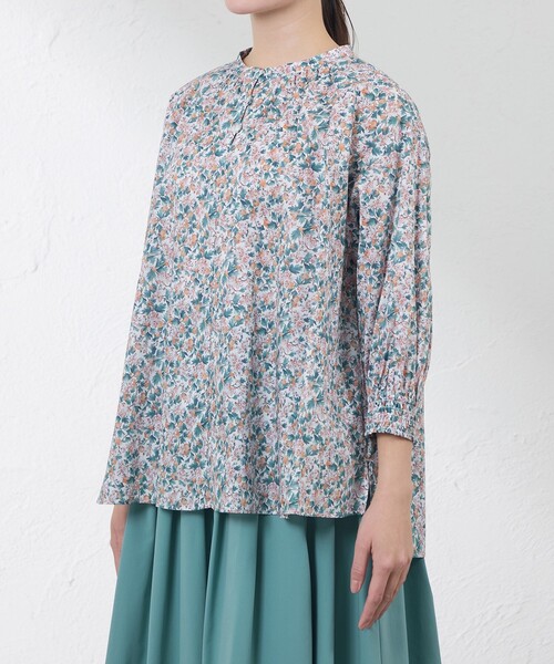 amaca(アマカ)の「【LIBERTY】SPRING ORCHARD タナローンブラウス(シャツ/ブラウス・レディース・オフホワイト・38/40)」の9枚目の写真