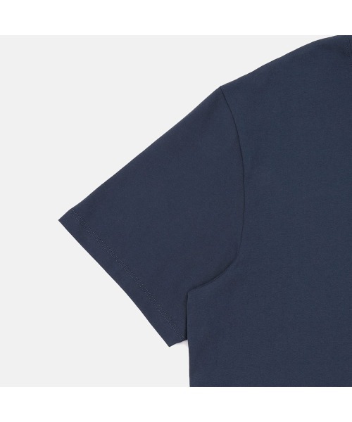 Timberland(ティンバーランド)の「ベア フィッシュ グラフィック Tシャツ ユニセックス(Tシャツ/カットソー・メンズ・ネイビー・LARGE/MEDIUM/SMALL/X-LARGE)」の5枚目の写真