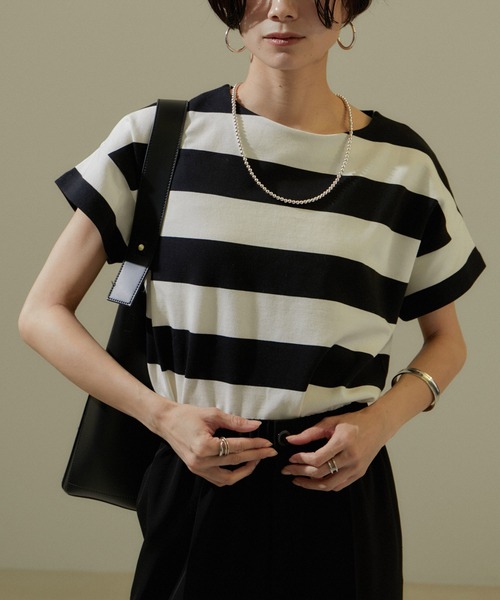 SALON adam et rope'(サロン アダム エ ロペ)の「【WEB限定】ポンチボーダークルーネックTシャツ(Tシャツ/カットソー・レディース・ブラック系その他・FREE)」の19枚目の写真