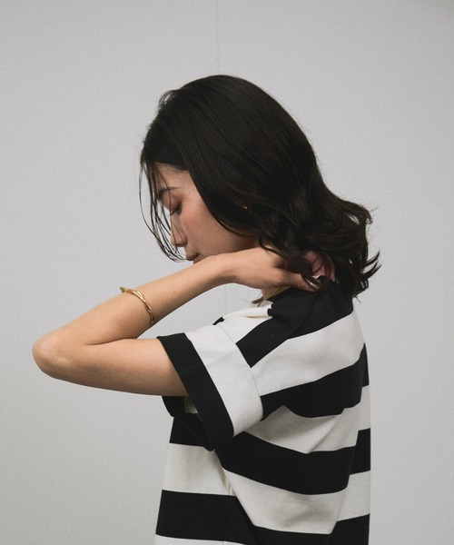 SALON adam et rope'(サロン アダム エ ロペ)の「【WEB限定】ポンチボーダークルーネックTシャツ(Tシャツ/カットソー・レディース・ブラック系その他・FREE)」の14枚目の写真