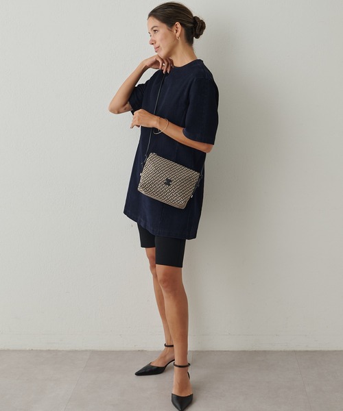 IACUCCI（イアクッチ）の「モノグランマ ポーチSD JACQUARD/RUGA（ショルダーバッグ・レディース・ブラック・FREE）」の6枚目の写真