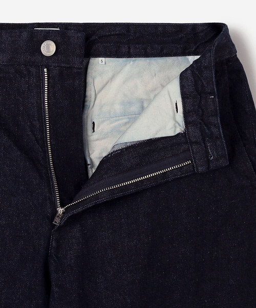 ORCIVAL(オーシバル)の「ORCIVAL | コットンドライツイル ワイドカーブパンツ MEN(デニムパンツ・メンズ・ダークインディゴブルー・5/4)」の6枚目の写真