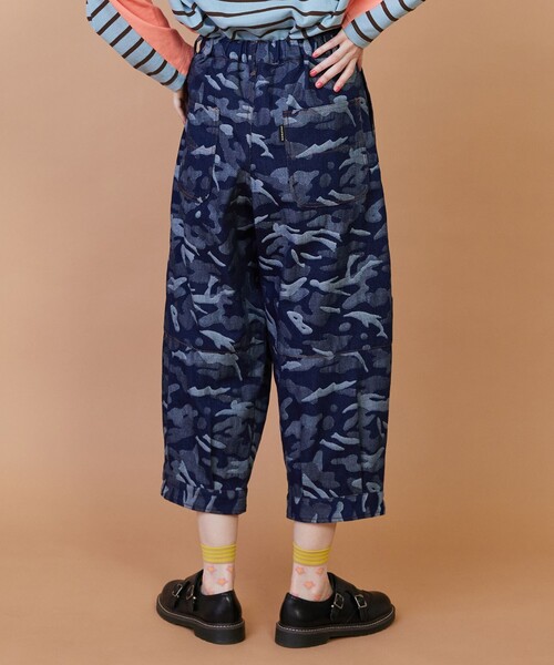 FRAPBOIS(フラボア)の「プラージュデニム パンツ(その他パンツ・レディース・ブルー/ネイビー・1/2)」の4枚目の写真