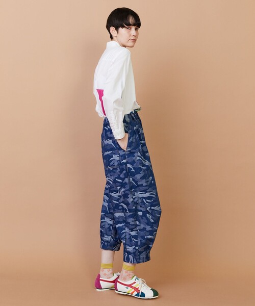 FRAPBOIS(フラボア)の「プラージュデニム パンツ(その他パンツ・レディース・ブルー/ネイビー・1/2)」の21枚目の写真