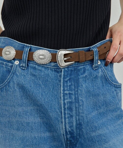 GALLARDAGALANTE(ガリャルダガランテ)の「【Puntovita】コンチョスウェードレザーベルト(その他小物・レディース・ブラウン・FREE)」の3枚目の写真