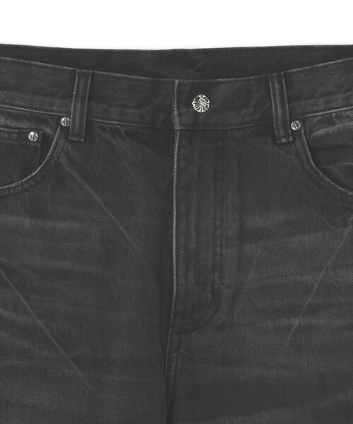SUPPLIER(サプライヤー)の「SUPPLIER/サプライヤー/Multiple Cross Leather Patch Baggy Denim(デニムパンツ・メンズ・ブラック/ブルー・S/M/L)」の4枚目の写真