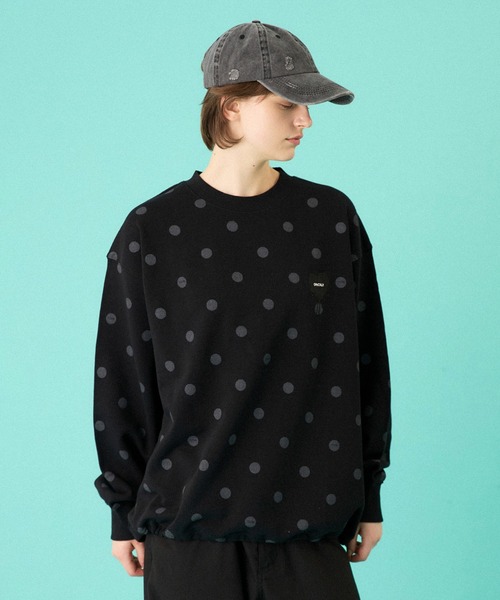 ONCILY(オンシェリー)の「DOT PATTERN HEART LOGO DRAW CODE SWEAT / ドットハートロゴドローコードスウェット(スウェット・メンズ・ブラック/杢グレー・LARGE/MEDIUM/SMALL)」の14枚目の写真