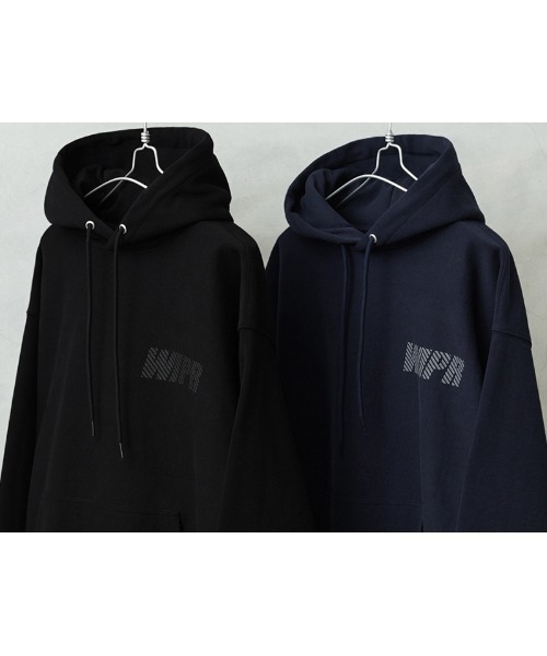 WAIPER.inc(ワイパーインク)の「WAIPER.inc REFLECTIVE LOGO プルオーバーパーカー【WP1175】(パーカー・メンズ・ネイビー/ブラック・XL/L/M/XXL/S)」の8枚目の写真