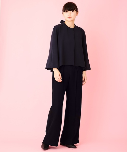 Ranerrh(ラネリ)の「【NAVY】8261-030702NV バックリボンジャケット【お受験・入卒式・結婚式】【セットアップ展開有】【オフィス/ビジネスにも使える】ネイビーシリーズ(ノーカラージャケット・レディース・ネイビー・40/38)」の4枚目の写真