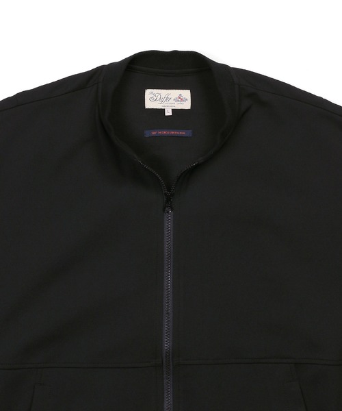 The DUFFER of ST.GEORGE（ザダファーオブセントジョージ）の「[360° THE CIRCLE STRETCH] BY WONDER SHAPE：セットアップ対応 サークルストレッチ MA-1 / フライトジャケット / ワンダーシェイプ / 軽量アウター / ボンバージャケット（MA-1・メンズ・ネイビー/ブラック・X-LARGE/LARGE/MEDIUM/SMALL）」の11枚目の写真