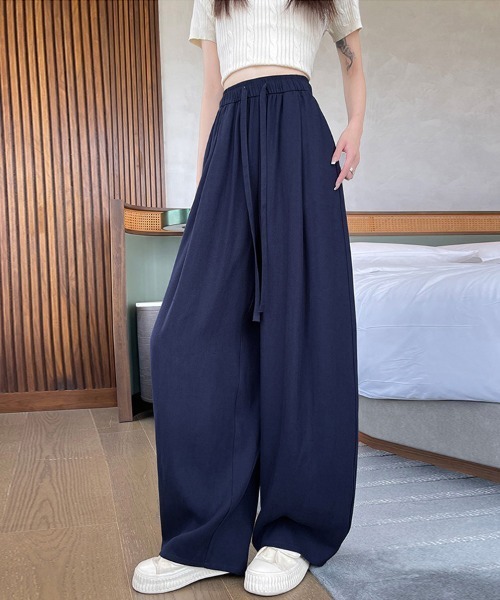 ReRe(リリ)の「ワイドシルエットパンツ(その他パンツ・レディース・ブラック/ダークグレー/ネイビー/オフホワイト・SMALL/LARGE/X-LARGE/MEDIUM)」の5枚目の写真