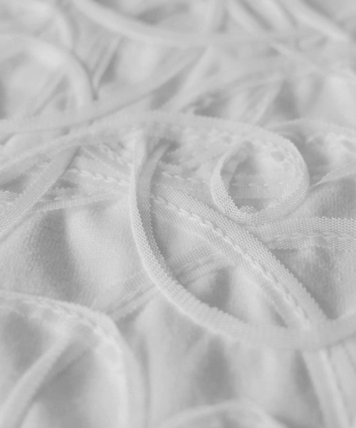 antiqua（アンティカ）の「立体刺繍 テープデザイン Tシャツ（Tシャツ/カットソー・レディース・ホワイト/ブラック・ONESIZE）」の14枚目の写真