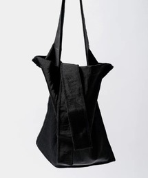 ITTI（イッチ）の「ITTI/イッチ/MARY INSIDE OUT TOTE - M / CERATO BRIGHT【2026年秋冬入荷モデル】（トートバッグ）」