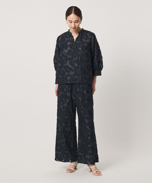 UNITED ARROWS（ユナイテッドアローズ）の「カット ジャガード ストレート パンツ ‐ウォッシャブル‐（その他パンツ・レディース・ネイビー・38/36）」の3枚目の写真