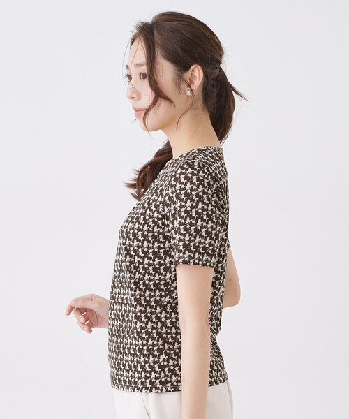 COUP DE CHANCE(クードシャンス)の「【手洗い可/日本製/セットアップ可】幾何柄カットソー(Tシャツ/カットソー・レディース・ピンク系/ダークブラウン系/ブラック系・40/38/36/34)」の21枚目の写真