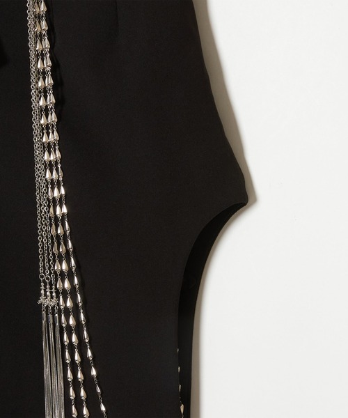 tanakadaisuke（タナカダイスケ）の「【tanakadaisuke/タナカダイスケ】three long chain cut-out tight skirt/スリーロングチェーンカットアウトタイトスカート/Iライン（スカート・レディース・ブラック・FREE）」の7枚目の写真