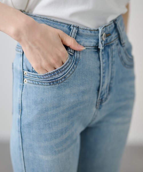 DAYRA（デイラ）の「ハイウエスト セミワイド ストレート デニム パンツ（デニムパンツ・レディース・ブルー・S/XL/L/M）」の12枚目の写真