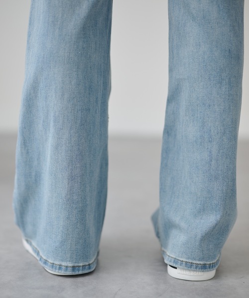 DAYRA（デイラ）の「ハイウエスト セミワイド ストレート デニム パンツ（デニムパンツ・レディース・ブルー・S/XL/L/M）」の15枚目の写真