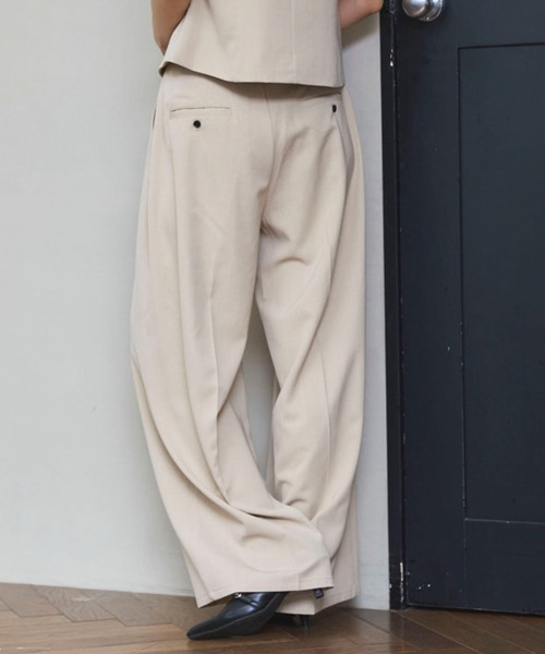archives（アルシーヴ）の「【ＯＮかわ】ウォッシャブル麻調スラックス（スラックス・レディース・ベージュ/ブラウン/グレー・SMALL/MEDIUM）」の19枚目の写真