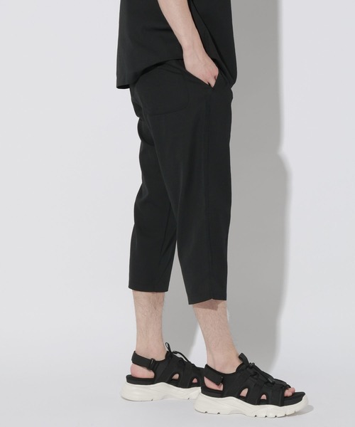 LAKOLE(ラコレ)の「ドライワッシャー7分パンツ / 666560(その他パンツ・メンズ・ブラック/ダークオリーブ/モカ/ライトグレー・MEDIUM/LARGE)」の2枚目の写真