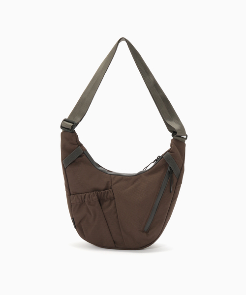 SEALSON(シールソン)の「SEALSON / シールソン M1 CROSSBODY BAG BROWN(ショルダーバッグ・メンズ・ブラウン・FREE)」の6枚目の写真
