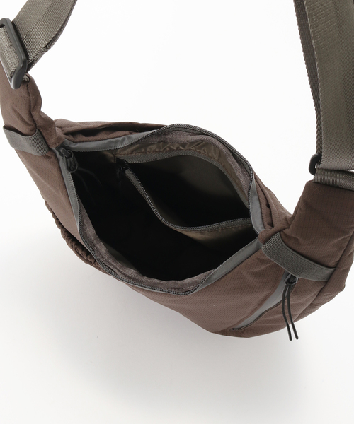 SEALSON(シールソン)の「SEALSON / シールソン M1 CROSSBODY BAG BROWN(ショルダーバッグ・メンズ・ブラウン・FREE)」の9枚目の写真