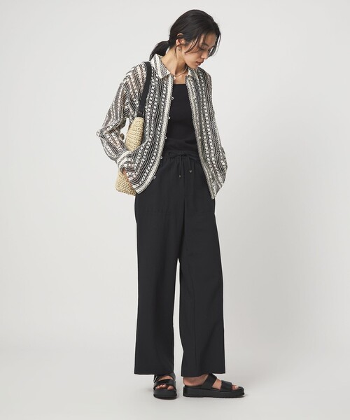 green label relaxing(グリーンレーベルリラクシング)の「カラミレース シャツ(シャツ/ブラウス・レディース・ブラック/ベージュ・FREE)」の5枚目の写真