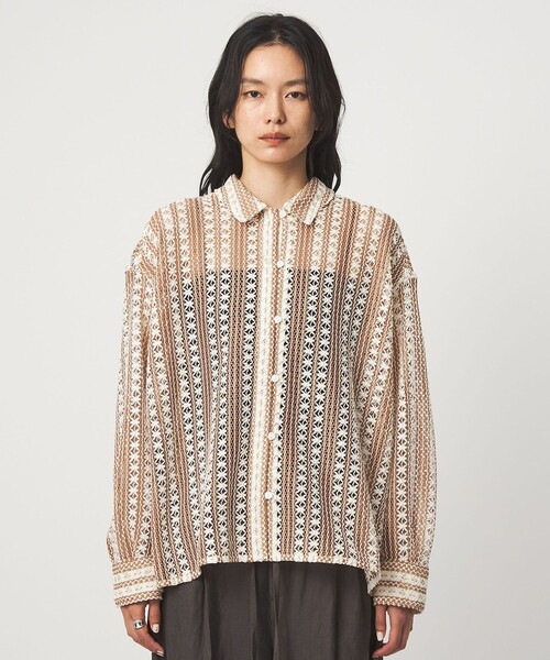 green label relaxing(グリーンレーベルリラクシング)の「カラミレース シャツ(シャツ/ブラウス・レディース・ブラック/ベージュ・FREE)」の12枚目の写真