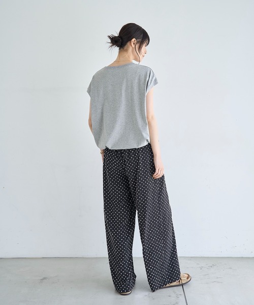 meilmada(メイルマダ)の「【汗染み防止加工】ドロストロゴTシャツ(Tシャツ/カットソー・レディース・グレー/チャコールグレー・FREE)」の7枚目の写真