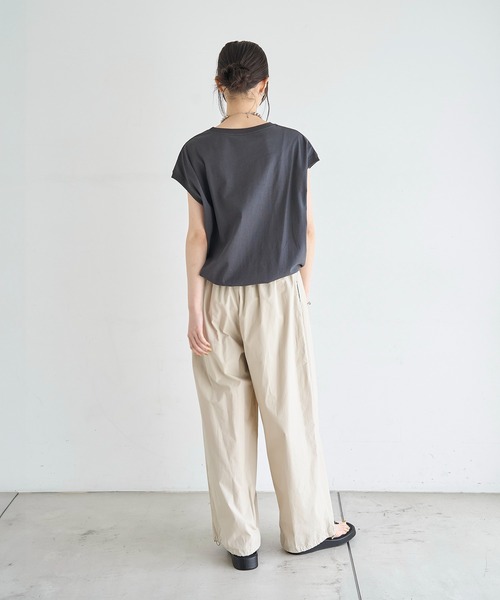meilmada(メイルマダ)の「【汗染み防止加工】ドロストロゴTシャツ(Tシャツ/カットソー・レディース・グレー/チャコールグレー・FREE)」の19枚目の写真