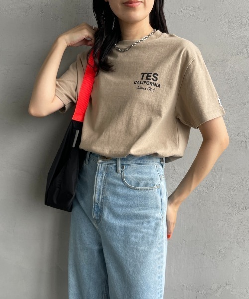 The Endless Summer（エンドレスサマー）の「[THE ENDLESS SUMMER/エンドレスサマー] 別注 BUHI HUNTINGTON バックプリントTシャツ（Tシャツ/カットソー・レディース・ホワイト/ブラック/ベージュ・M/L/S/XL）」の15枚目の写真