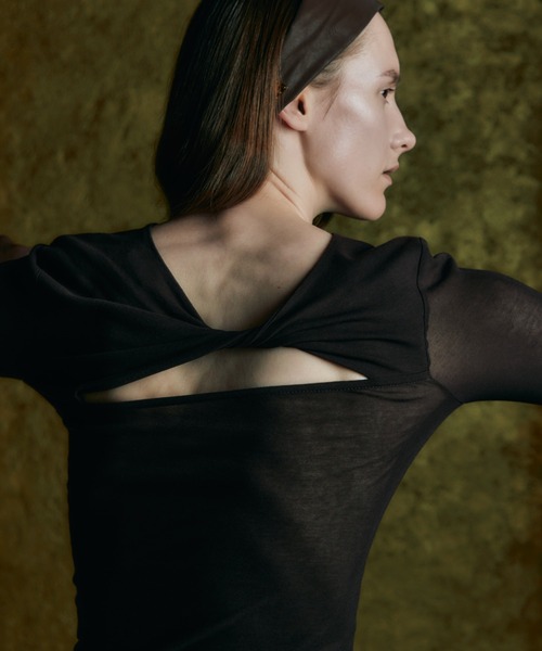 IRIS47(イリスフォーセブン)の「【IRIS 47】fault tops/フォルト トップス(Tシャツ/カットソー・レディース・ホワイト/ブラウン/ライトブルー・FREE)」の2枚目の写真