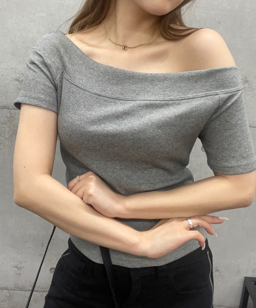 ROGER AND RAW(ロジャーアンドロウ)の「リブ半袖ワンショルトップス(Tシャツ/カットソー・レディース・ライトカーキ/ホワイト/ブラック/スミクロ/グレー・FREE)」の19枚目の写真