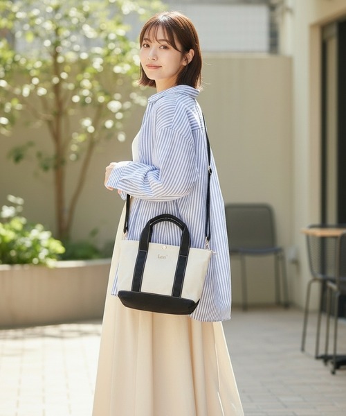 Lee（リー）の「Lee Jessica 2wayショルダーバッグ（トートバッグ・レディース・ブラック/ネイビー/ホワイト×ネイビー・FREE）」の11枚目の写真