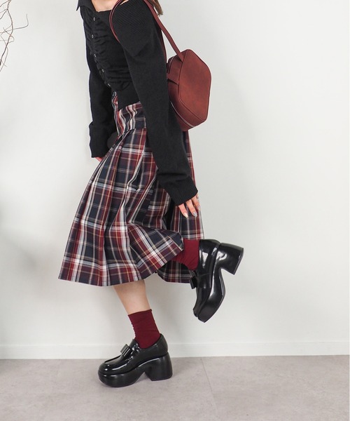 byあしながおじさん(バイアシナガオジサン)の「厚底リボンモカシューズ 8700195(ローファー・レディース・ブラック/ダークブラウン/ワイン・S/M/L/LL)」の9枚目の写真