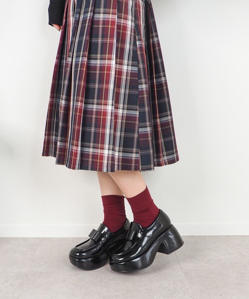 byあしながおじさん(バイアシナガオジサン)の「厚底リボンモカシューズ 8700195(ローファー・レディース・ブラック/ダークブラウン/ワイン・S/M/L/LL)」の8枚目の写真
