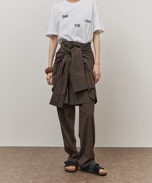 ADAM ET ROPE'(アダムエロペ)の「マルチWAYレイヤードシャツパンツ/接触冷感(スラックス・レディース・グレー/ダークブラウン・34/36/38)」の2枚目の写真