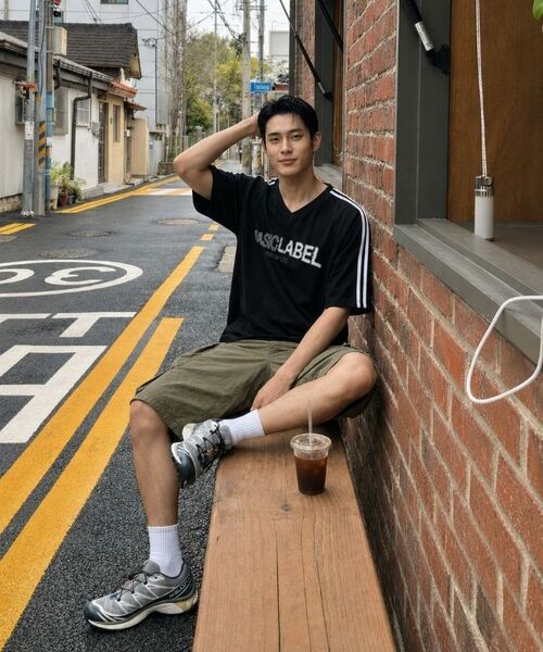 BASIC LABEL（ベーシックラベル）の「Onlyway Track V-neck Short-sleeved T-shirt 4 Color [BLSV_1502]（Tシャツ/カットソー・レディース・ネイビー/アイボリー/ピンク/ブラック・X-LARGE/LARGE/MEDIUM/SMALL）」の7枚目の写真
