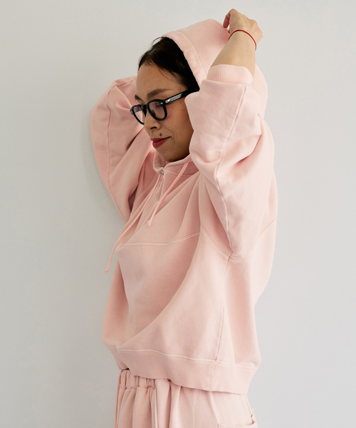 IENA LA BOUCLE(イエナラブークル)の「IENA LA BOUCLE ピグメントバイオジップパーカー(パーカー・レディース・ピンク/グレー/ブラウン・FREE)」の11枚目の写真